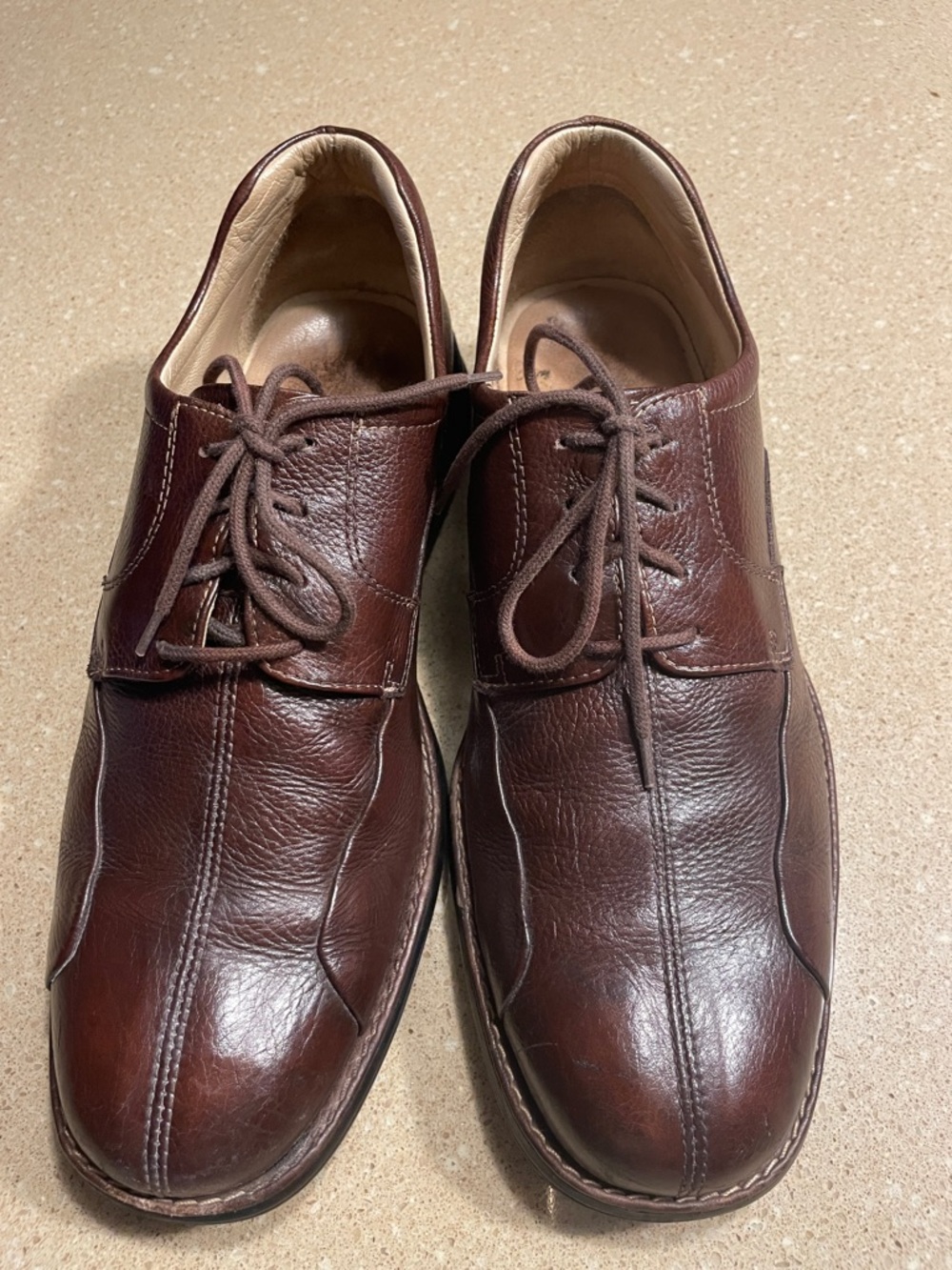 Johnston & Murphy Brown Leather Lace-Up Derbys